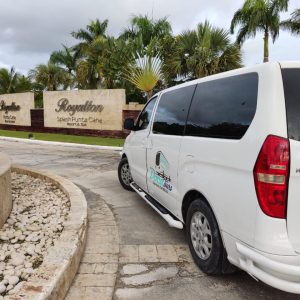 Transfer Taxi Transportation shuttle Punta cana bayahibe la romana samana santo domingo puerto plata sabana de la mar miches boca chica juan dolio aereopuerto 7